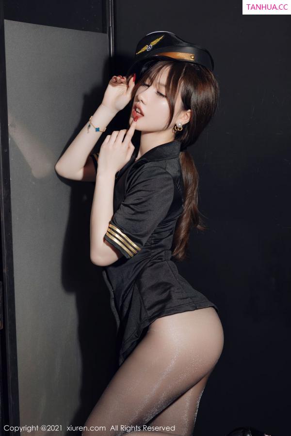 美桃酱  [XiuRen]高清写真图 2021.12.17 No.4355 美桃酱第17张图片